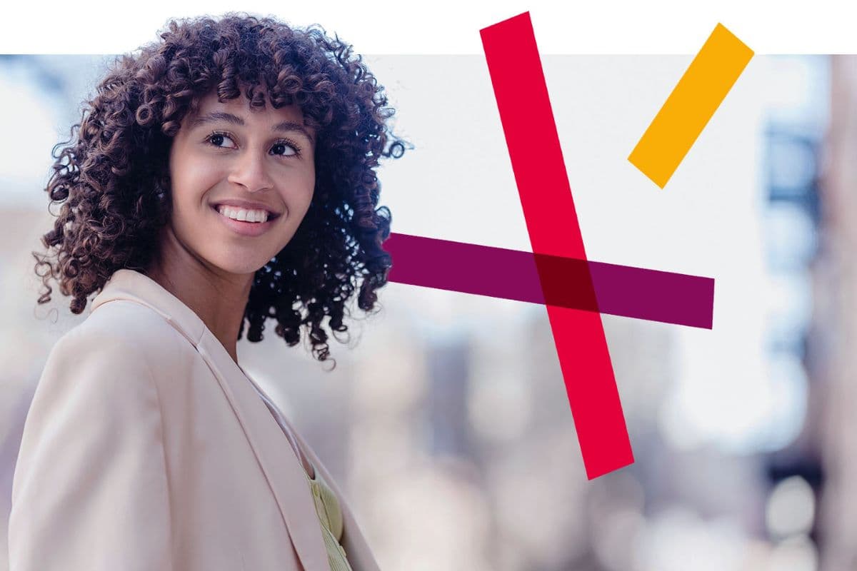 Kvinna som ler - onboarding